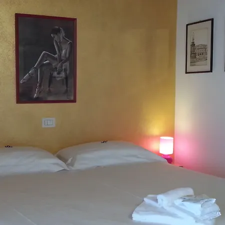 일 지라솔레 하이 퀄리티 인 밀라노